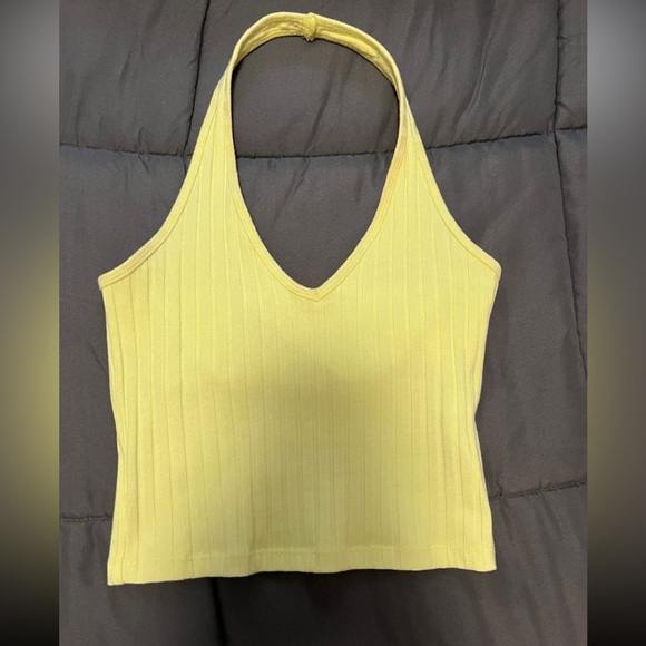 Hollister Yellow Halter Top - Picture 2 of 3